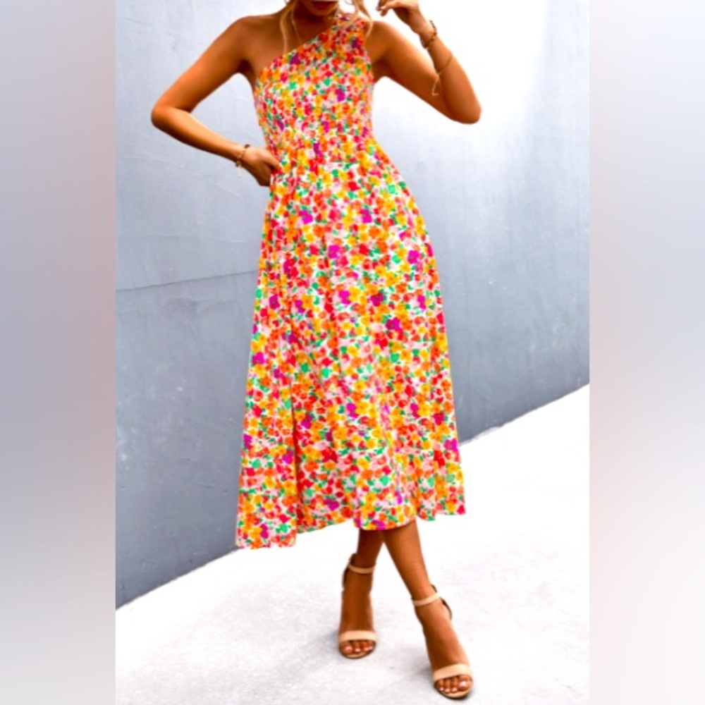 ANNVA Asymmetrical neck floral print summer dress, Never worn, Small